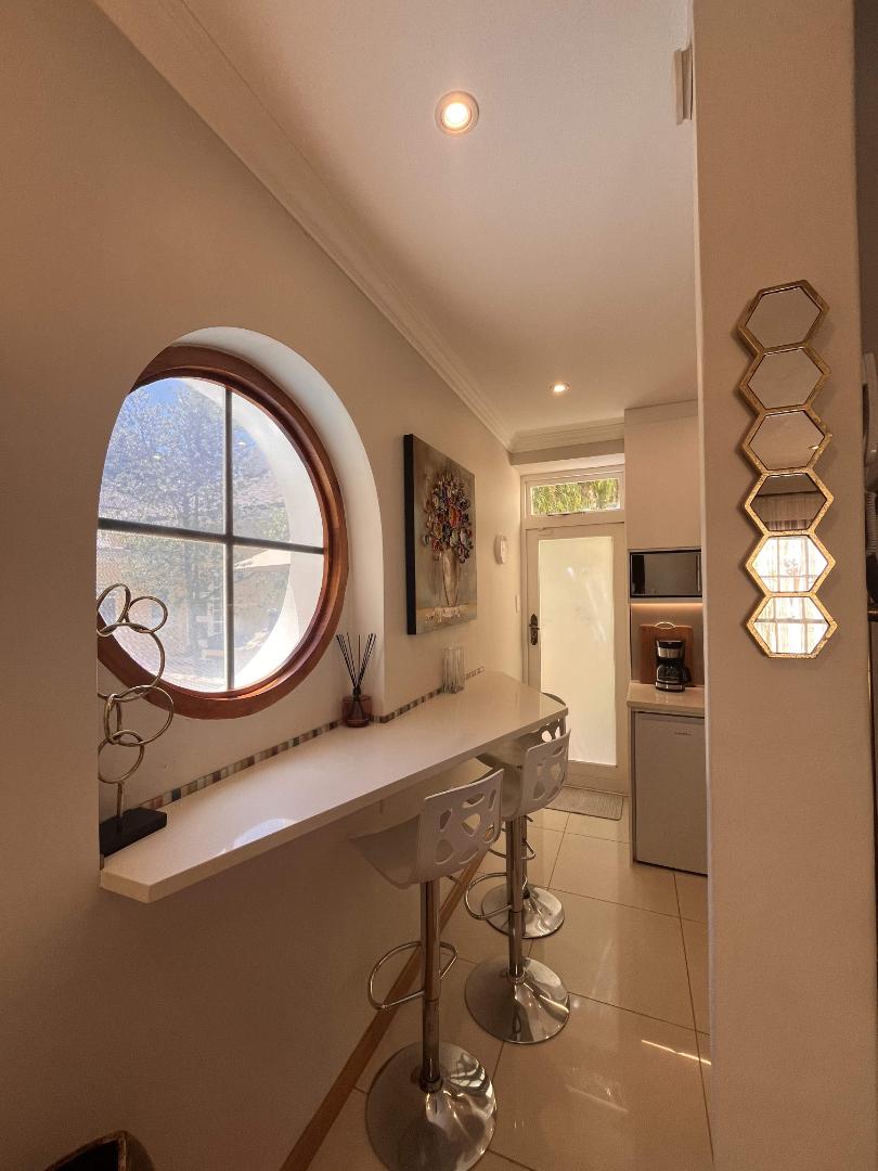 1 Bedroom Property for Sale in Green Point Western Cape